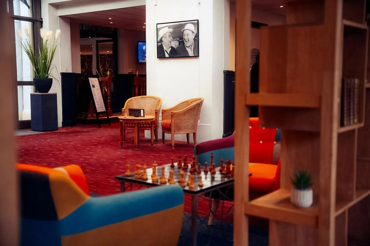 Grand Hotel De Courtoisville - Piscine & Spa, The Originals Relais Saint-Malo France