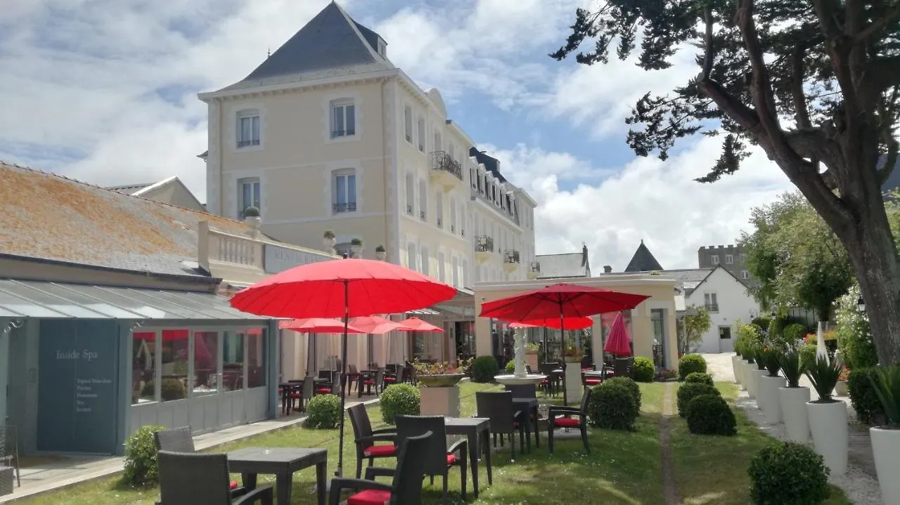 Grand Hotel De Courtoisville - Piscine & Spa, The Originals Relais Saint-Malo