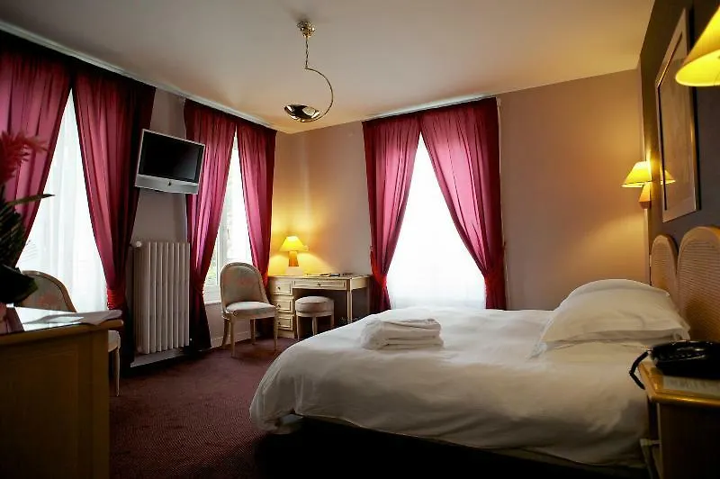 Grand Hôtel de Courtoisville - Piscine&Spa, The Originals Relais  Saint-Malo France